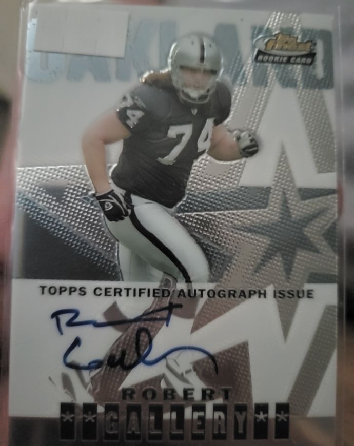 2004 Topps Finest #133 Robert Gallery — front