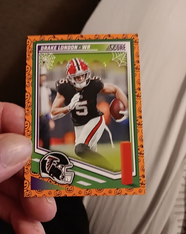 2025 Score A Treat Halloween #17 Drake London — front