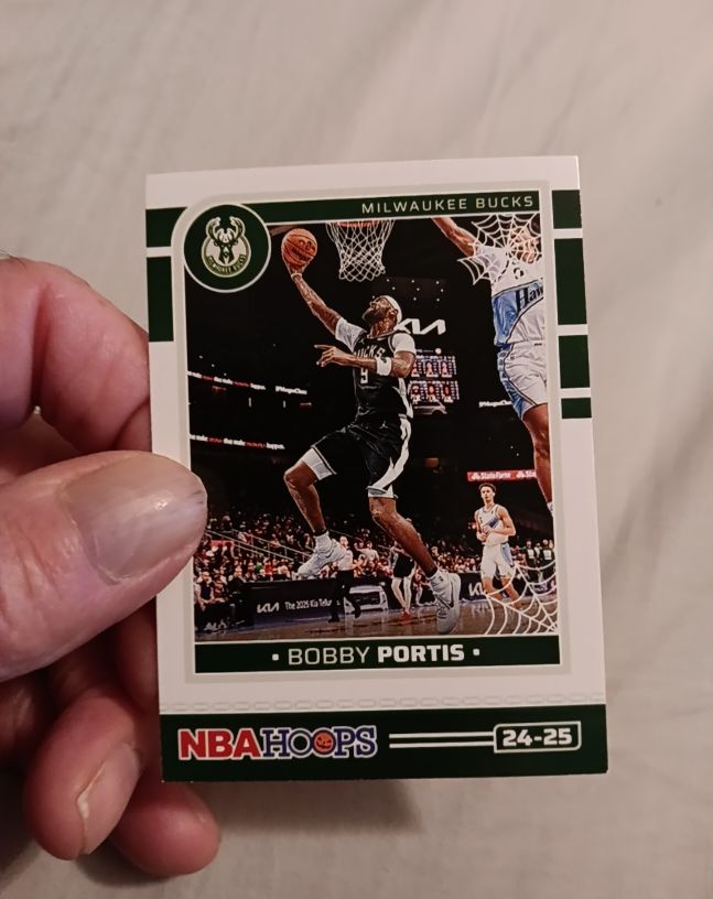 2024-25 Panini Haunted Hoops #24-25 Bobby Portis — front