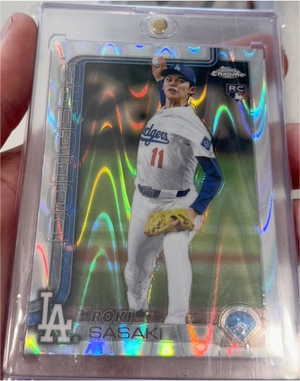 2025 Topps Chrome #217 Roki Sasaki — front