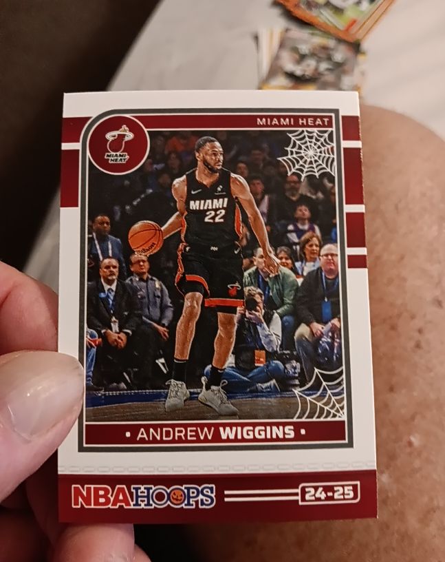 2024-25 Panini Haunted Hoops #124 Andrew Wiggins — front