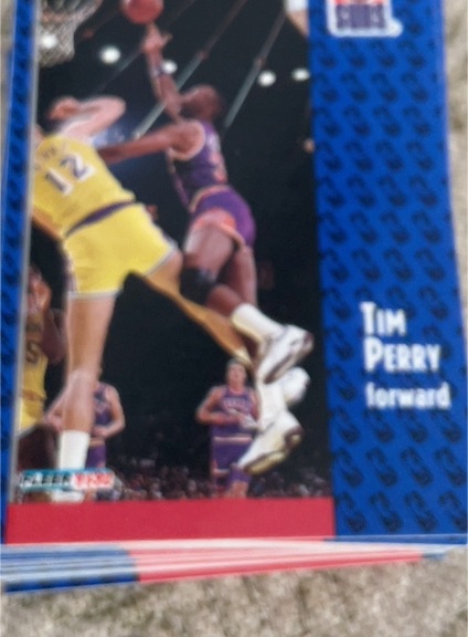 1991-92 Fleer #342 Tim Perry — front