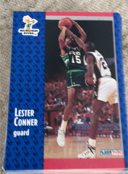1991-92 Fleer #310 Lester Conner — front