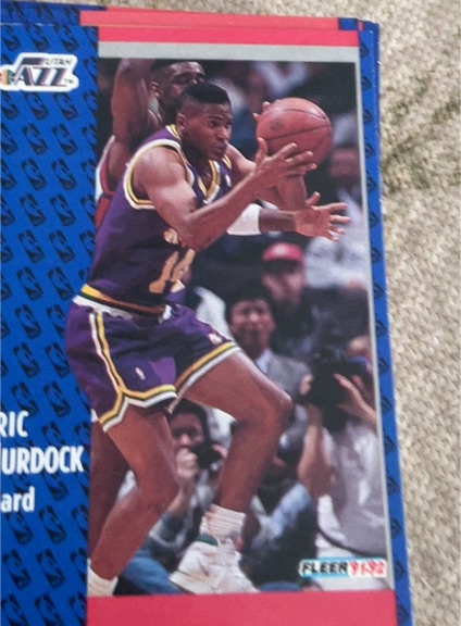 1991-92 Fleer #365 Eric Murdock — front
