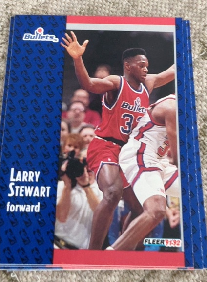 1991-92 Fleer #369 Larry Stewart — front