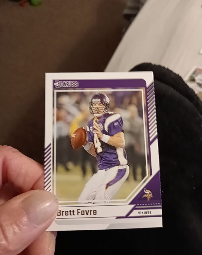 2024 Panini Donruss #185 Brett Favre Minnesota Vikings — front