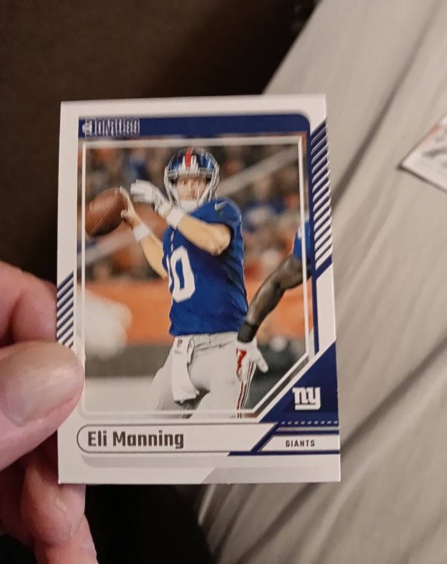2024 Panini Donruss #75 Eli Manning — front