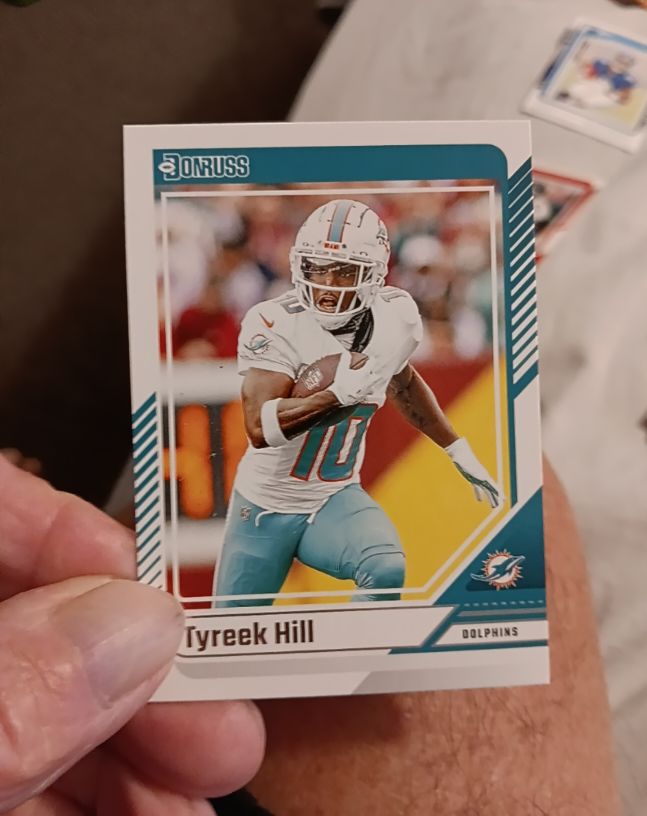 2024 Panini Donruss #275 Tyreek Hill — front