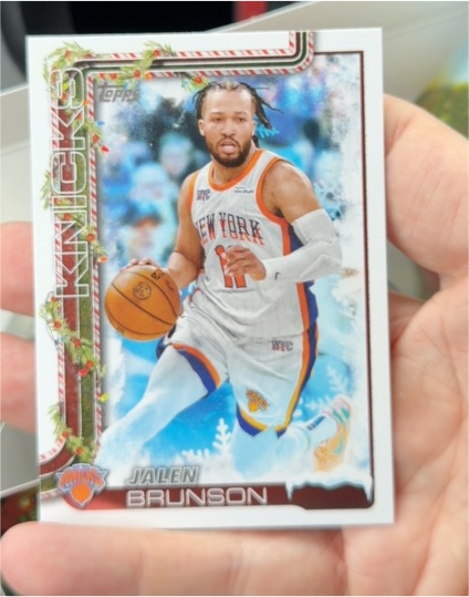 2025-26 Topps Holiday #H12 Jalen Brunson — front