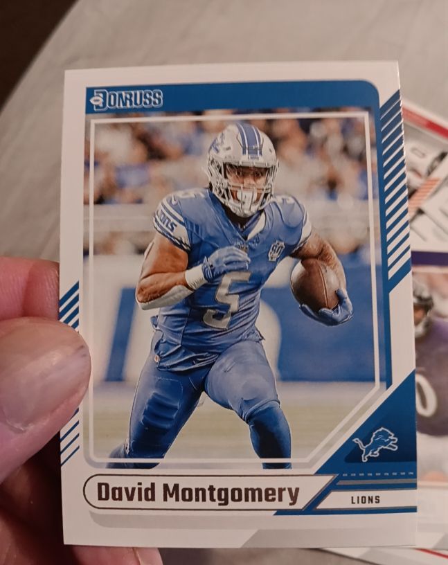 2024 Donruss #101 David Montgomery — front