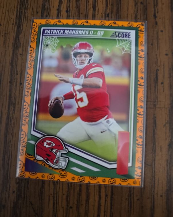 2025 Panini Score A Treat Football #100 Patrick Mahomes II — front