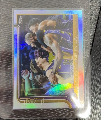 2025-26 Topps Showtime! Stars Shine in LA #293 LeBron James — front