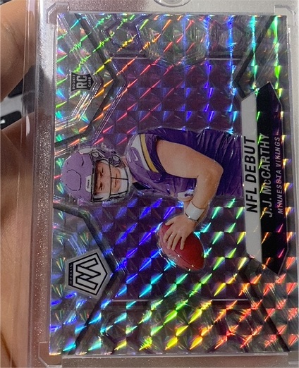 2024 Panini Mosaic NFL Debut #275 J.J. McCarthy — front