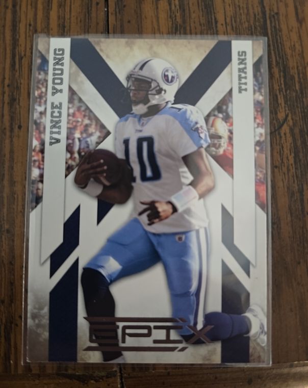 2010 Panini Epix #97 Vince Young — front