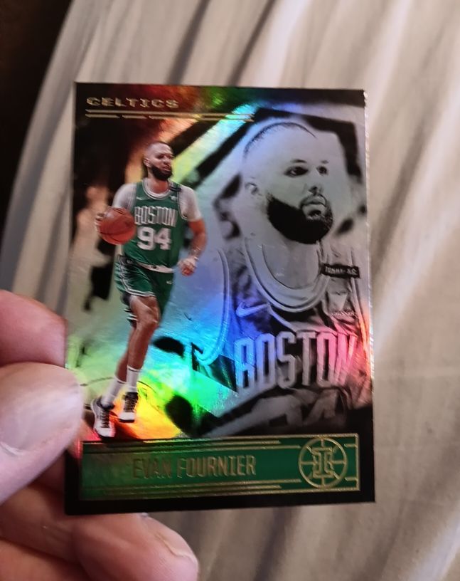 2020-21 Panini Illusions #149 Evan Fournier — front