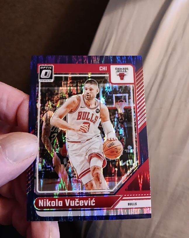 2024-25 Donruss Optic #14 Nikola Vučević — front