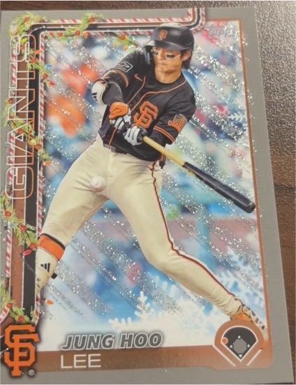 2025 Topps Holiday #H128 Jung Hoo Lee — front