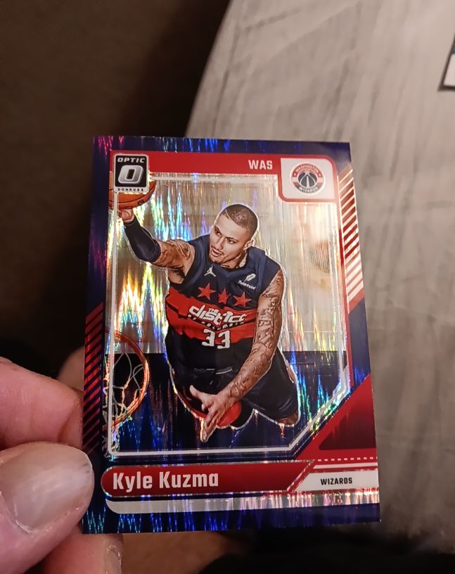 2024-25 Donruss Optic #10 Kyle Kuzma — front