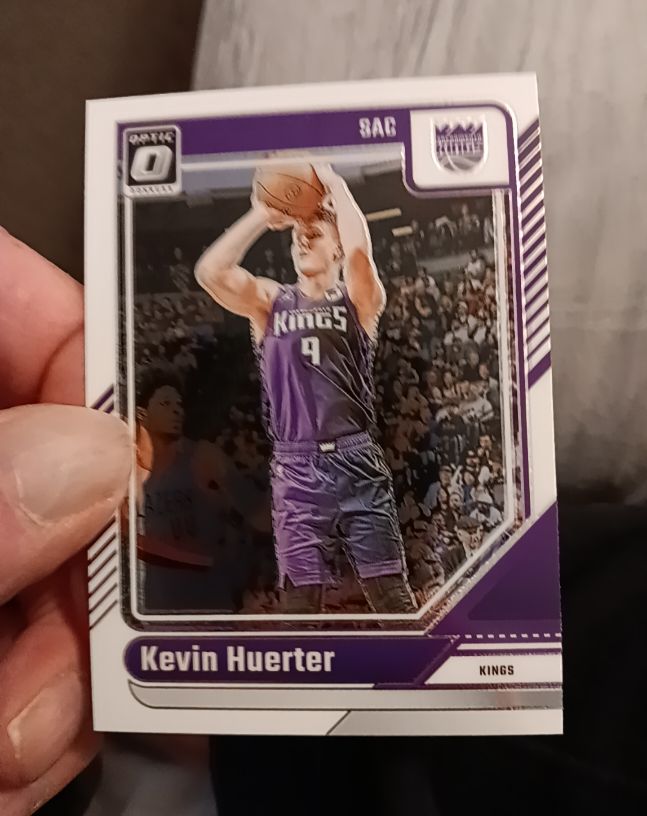 2024-25 Panini Donruss Optic #108 Kevin Huerter — front
