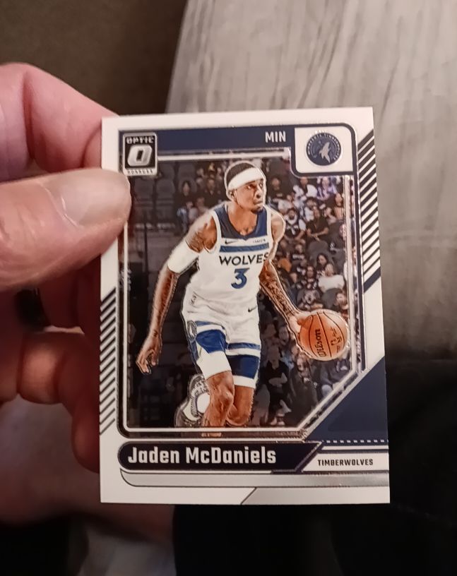2024-25 Panini Donruss Optic #40 Jaden McDaniels — front