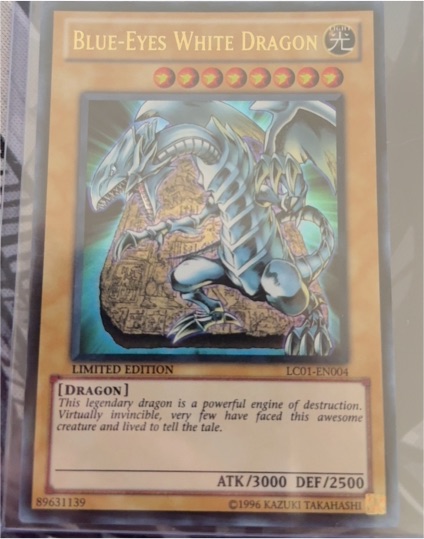 1996 Yu-Gi-Oh! LC01-EN004 Blue-Eyes White Dragon — front