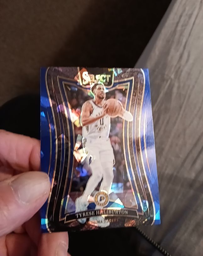 2024-25 Panini Select Mezzanine #342 Tyrese Haliburton — front