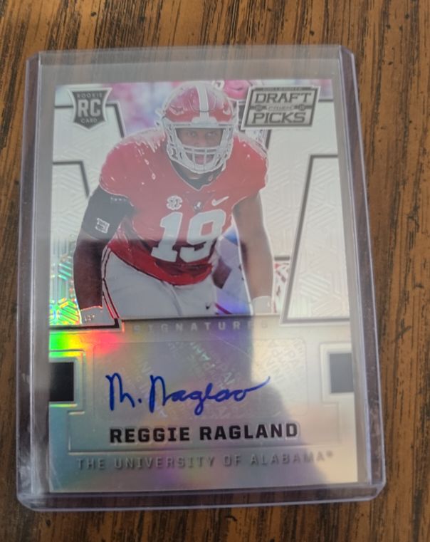2016 Panini Prizm Draft Picks Autographs #173 Reggie Ragland — front