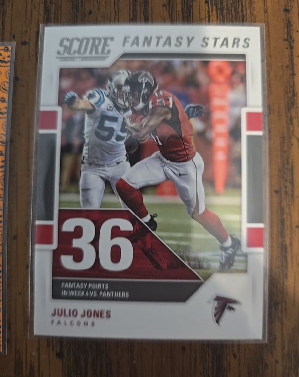 2017 Panini Score Fantasy Stars #4 Julio Jones — front