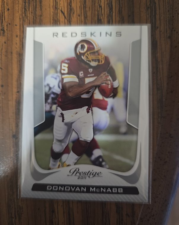 2011 Panini Prestige #198 Donovan McNabb — front