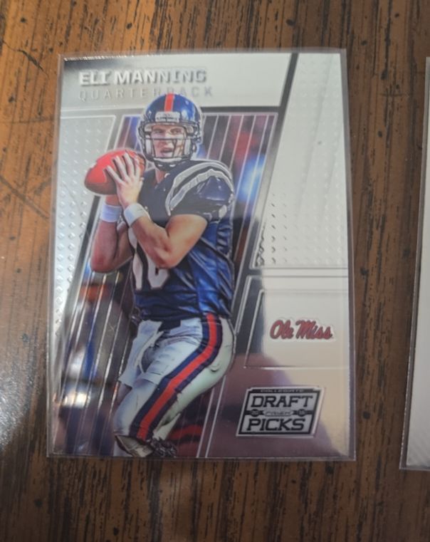 2016 Panini Prizm Draft Picks #37 Eli Manning Ole Miss Rebels — front