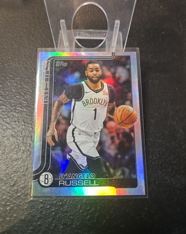 2025-26 Topps Basketball #8 D'Angelo Russell — front