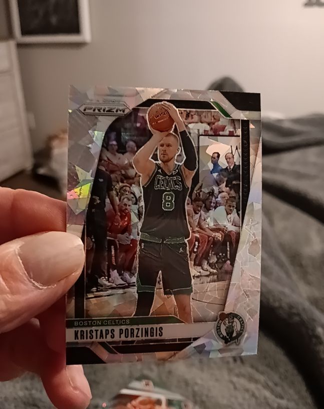 2024-25 Panini Prizm #114 Kristaps Porzingis — front