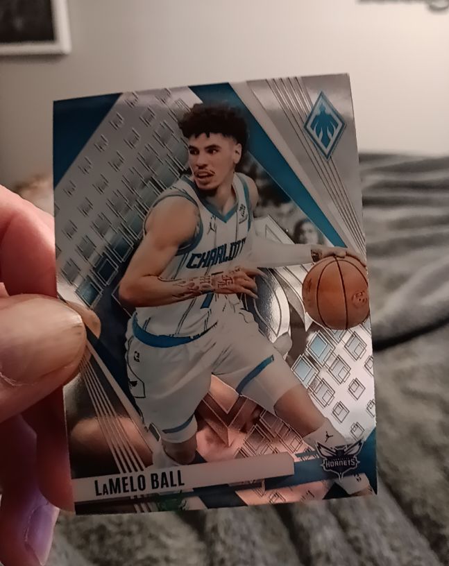 2023-24 Panini Phoenix #140 LaMelo Ball — front