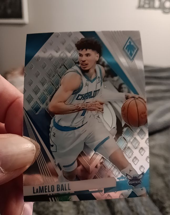 2023-24 Panini Phoenix #140 LaMelo Ball — front