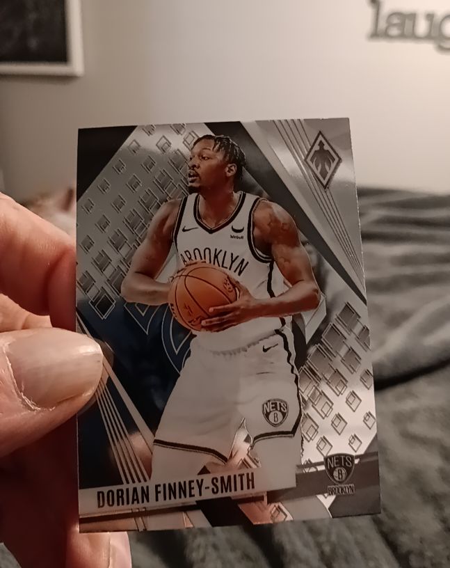 2023-24 Panini Phoenix #223 Dorian Finney-Smith — front