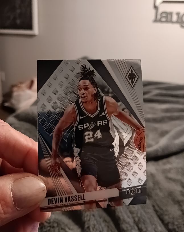 2023-24 Panini Phoenix #168 Devin Vassell — front