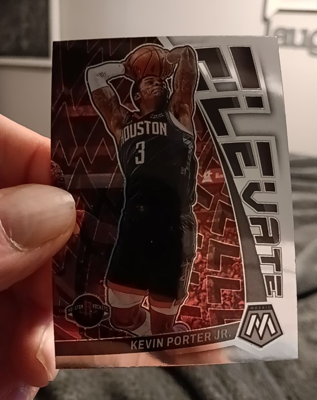 2022-23 Panini Mosaic #22 Kevin Porter Jr. Elevate — front