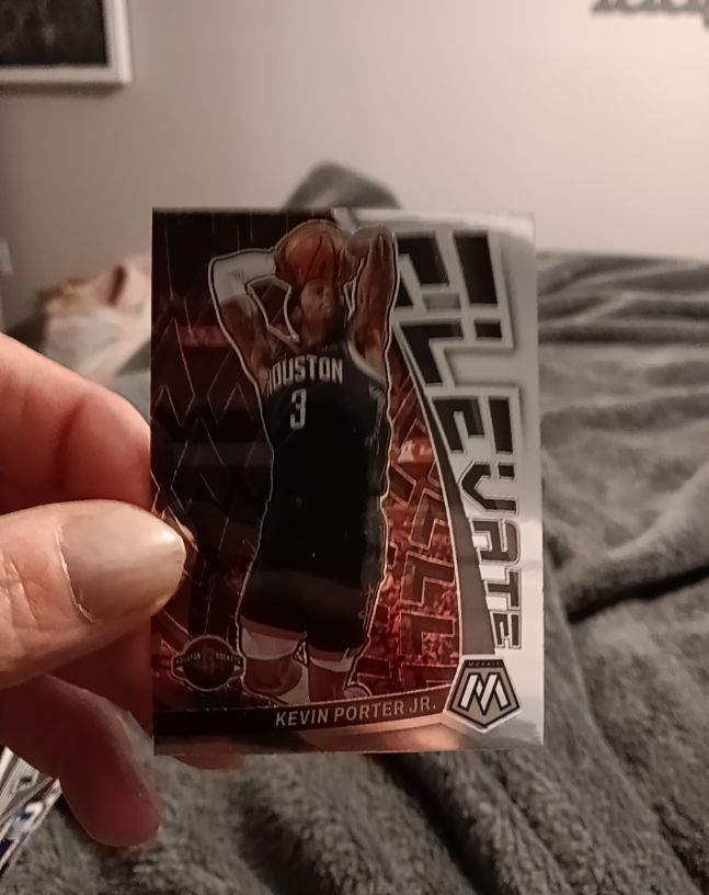 2022-23 Panini Mosaic #22 Kevin Porter Jr. — front