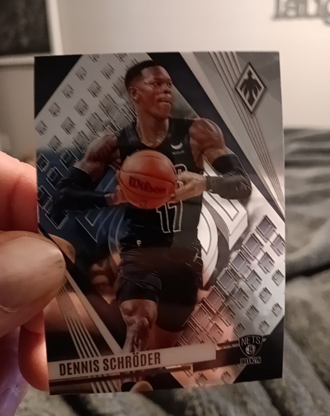 2023-24 Panini Phoenix #56 Dennis Schröder — front