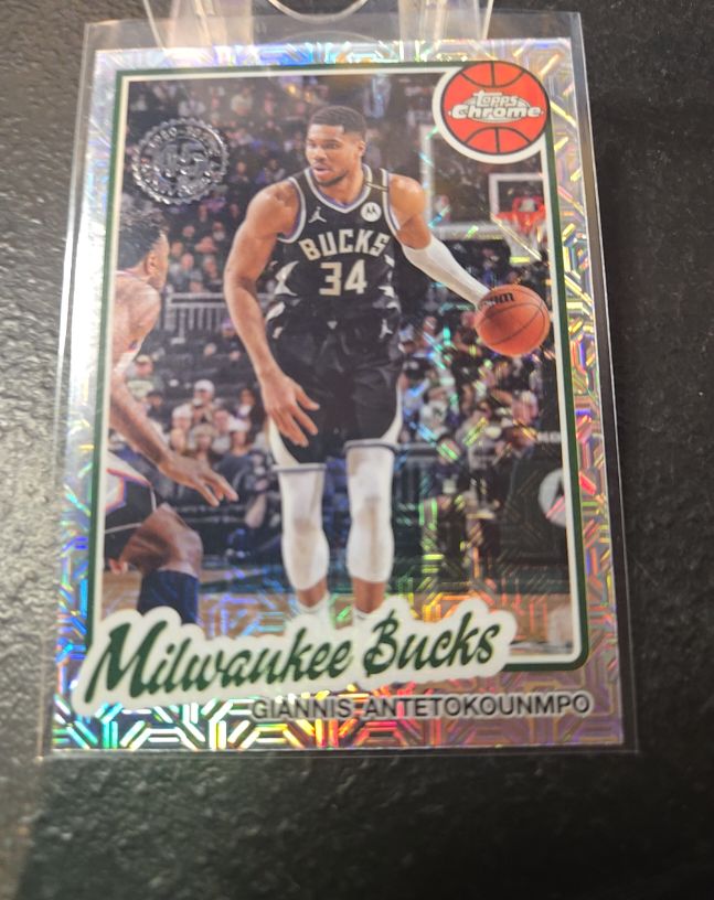 2025-26 Topps Chrome #TC-GA Giannis Antetokounmpo — front