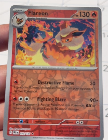 2023 Pokémon #013 Flareon — front
