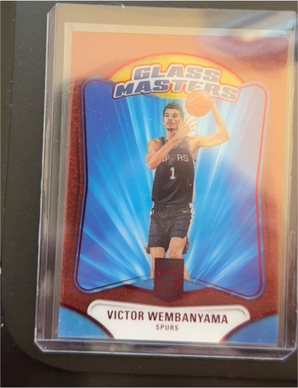 2023-24 Donruss Elite #8 Victor Wembanyama Glass Masters Rookie — front