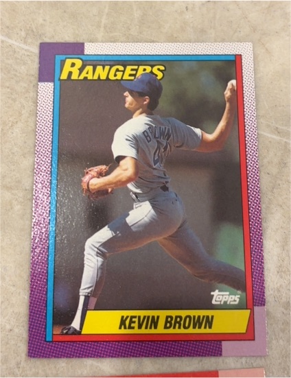 1990 Topps #136 Kevin Brown — front