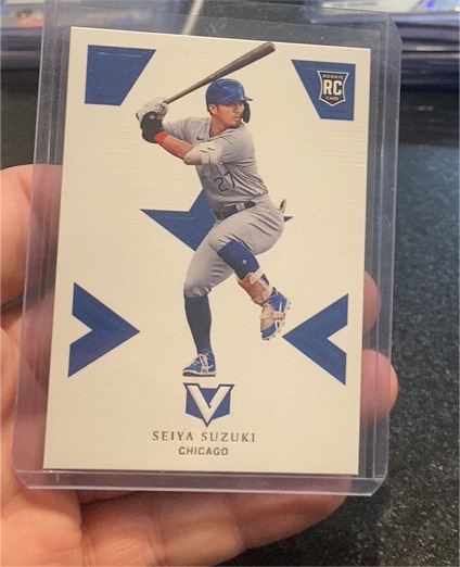 2022 Panini Chronicles Vertex #1 Seiya Suzuki Rookie Card — front