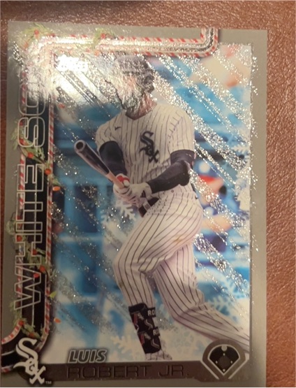 2025 Topps Holiday #H117 Luis Robert Jr. — front