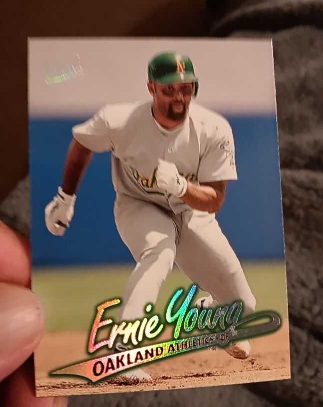 1997 Fleer Ultra #G296 Ernie Young — front