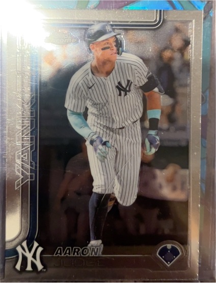 2025 Topps Chrome #99 Aaron Judge — front