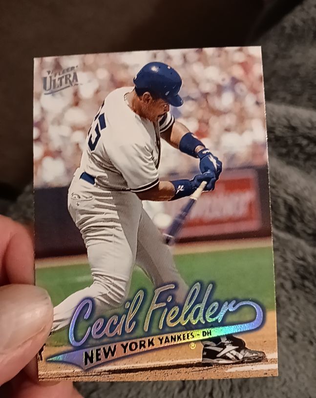 1997 Fleer Ultra #N/A Cecil Fielder — front