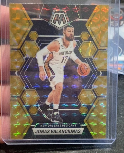 2022-23 Panini Mosaic #182 Jonas Valanciunas — front