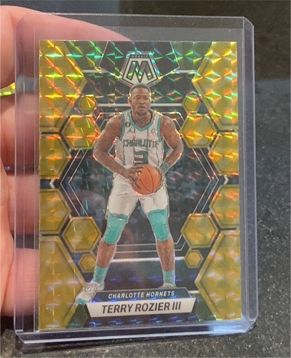 2022-23 Panini Mosaic #33 Terry Rozier III — front